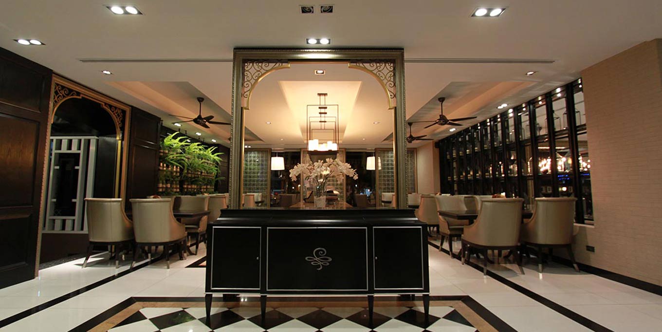 Three Cafe Restaurant